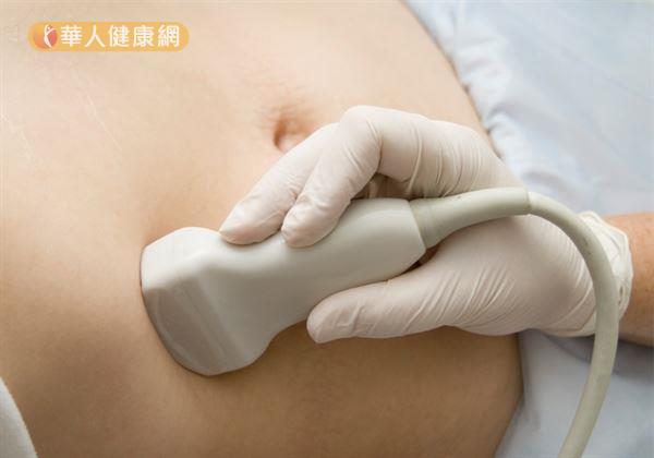 劉蕙瑄醫師提醒，雖然子宮肌瘤是婦科最常見的良性腫瘤，但仍有千分之二的機會可能產生惡性病變。因此，婦女朋友一定要多關心自己的健康。