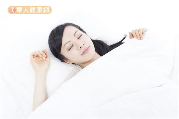 熬夜會造成抵抗力下降,使得私密處容易感染,因此女生一定要保持正常作息,拒絕熬夜。