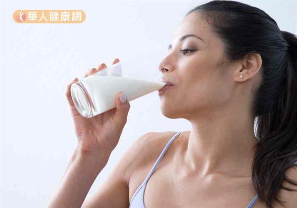 醫師提醒,真正的減重是減少體脂肪,而優酪乳頂多只能幫助腸胃蠕動和排除宿便。