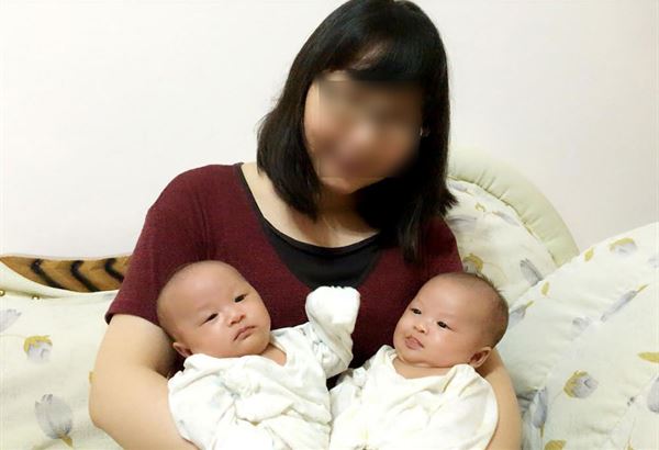 31歲的許小姐經過雷射電燒手術，順利產下健康雙胞胎寶寶。（圖片提供／馬偕醫院）