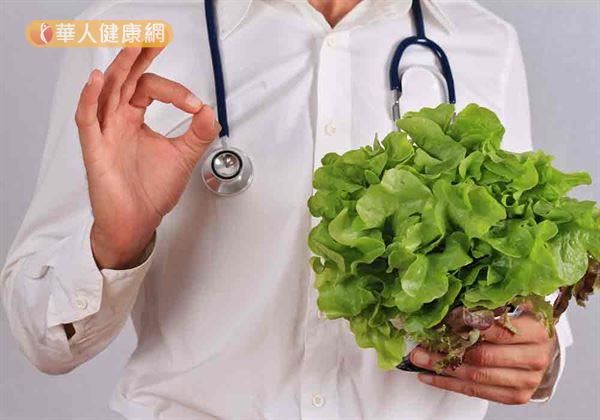 天氣炎熱,只吃蔬菜想要減重,小心潛藏3大肥胖地雷。