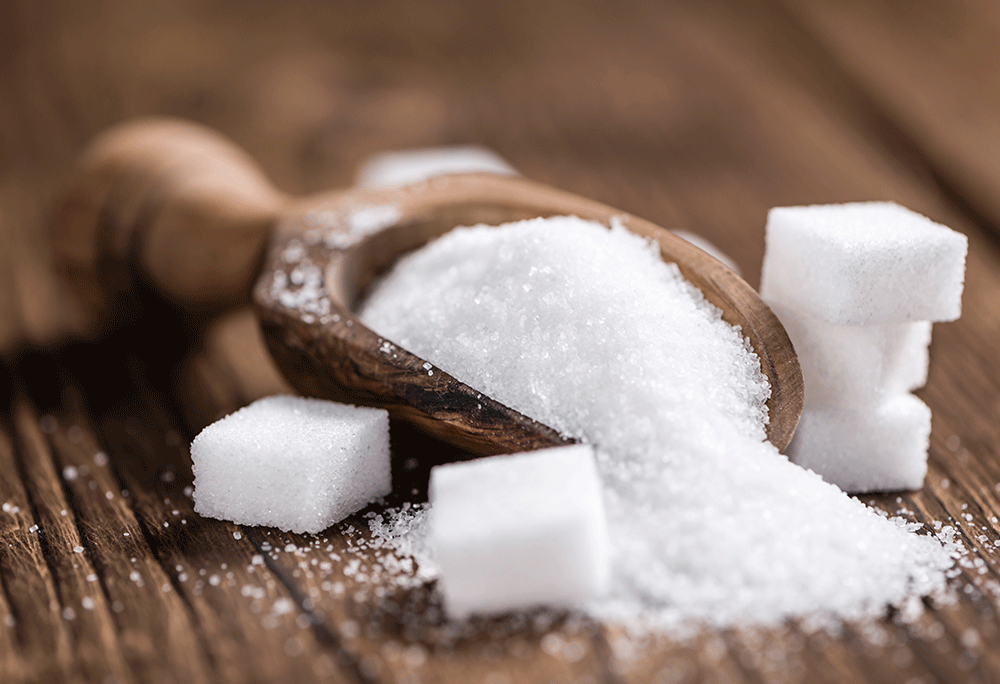 基本上,紅糖與白糖兩種糖最主要的營養成分,即是三大營養素中的熱量,其實差別不大。