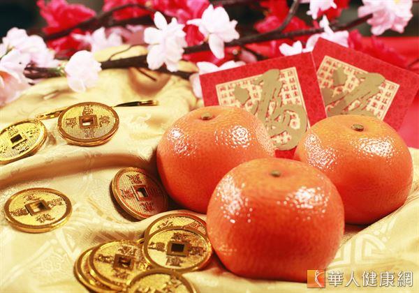黃橙橙的橘子，不僅外觀鮮豔討喜，更有「大吉大利」的寓意，是過年最應景的吉祥水果！