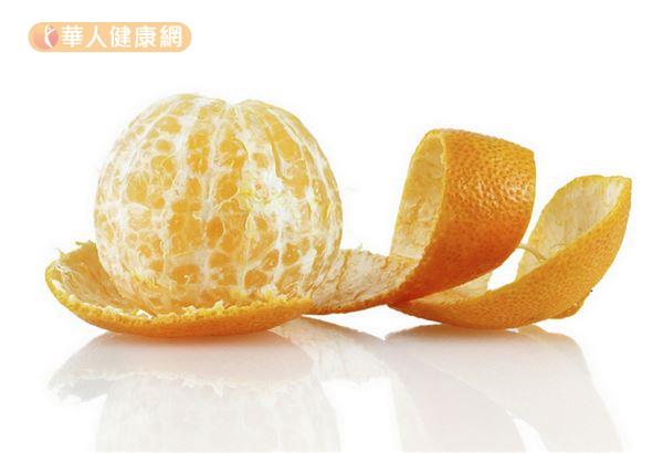 柳丁含有豐富的維生素C和類黃酮，能提供不錯的抗氧化作用。