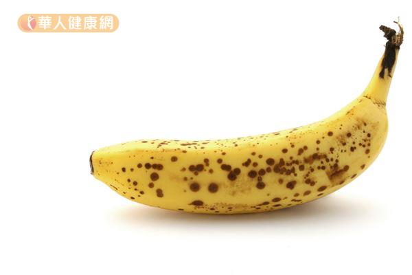 長出黑斑的成熟香蕉，熱量雖然跟尚未成熟的香蕉一樣，糖分含量卻較高。