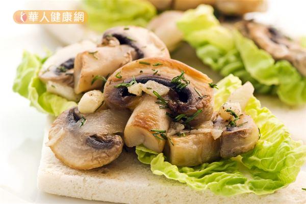 蘑菇含有豐富人體必需的胺基酸、維生素、礦物質和多醣體，營養價值高，是現代人餐桌上常見的健康食材。