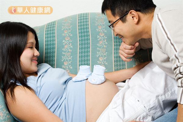 懷孕了，準爸爸媽媽期盼腹中寶寶健康成長，一感受到胎動，心情總是激動不已。