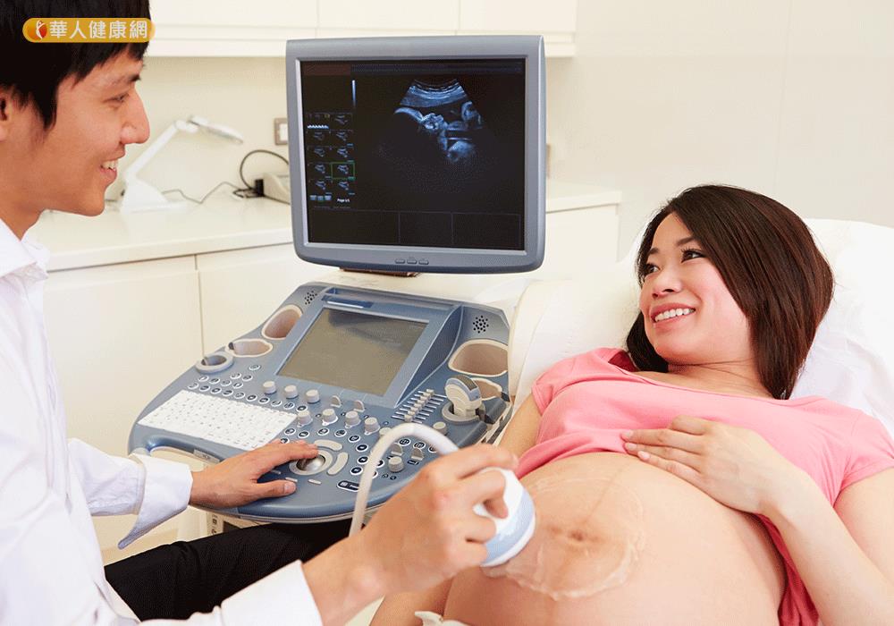 婦產科蔡鋒博醫師特別提醒，在過年期間該注意以下10大保胎寶典。