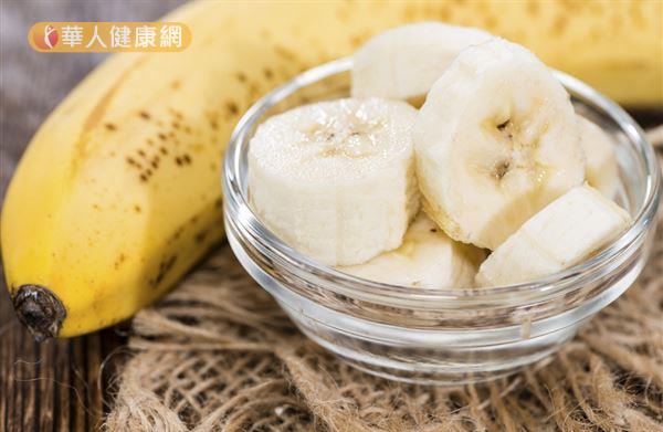 香蕉的鉀量之高，是水果界中的佼佼者，適度攝取有助擊退浮腫。