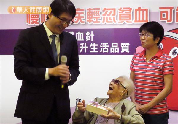 慢性肾疾别轻忽 肾性贫血恐碍心脏功能 | 黄秋锦