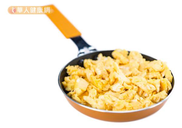 研究發現，早餐吃蛋可以延長飽足感、幫助控制體重。