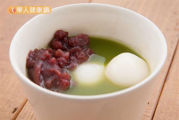 抹茶甜點固然美味,但食用時也要注意背後的「熱量」和「飽和脂肪酸」