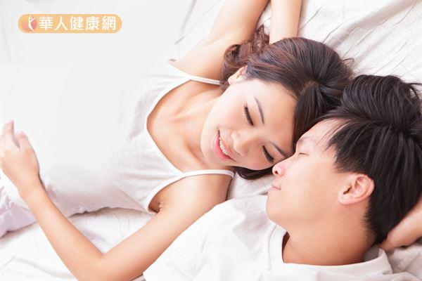 女性陰道就像衣服有尺寸的不同,有些人天生陰道比較大,有些人較小。